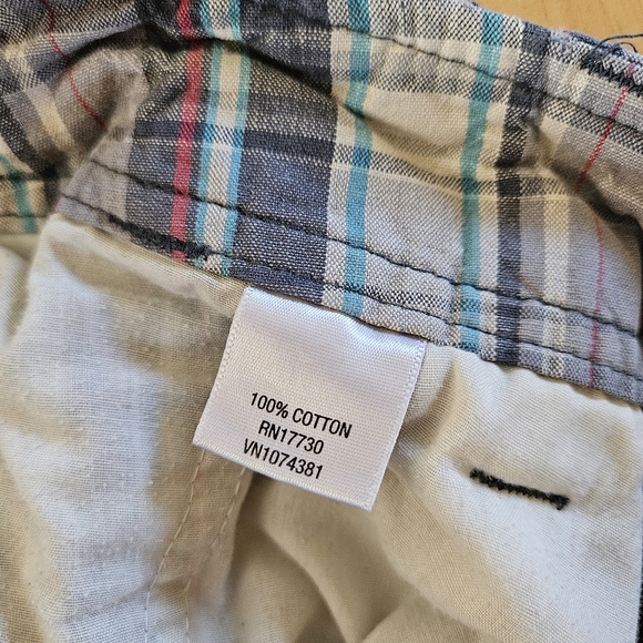 Mossimo Men's Plaid Shorts - Picture 2 of 7